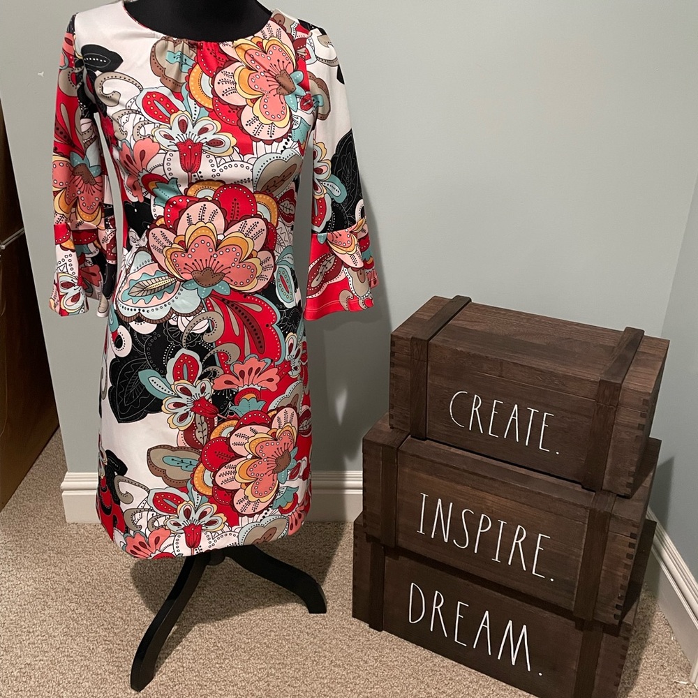New York & Company Vibrant Floral Long Sleeve Dress